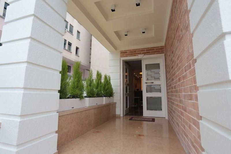 Hotel Queen Selita e Vogel Exterior photo